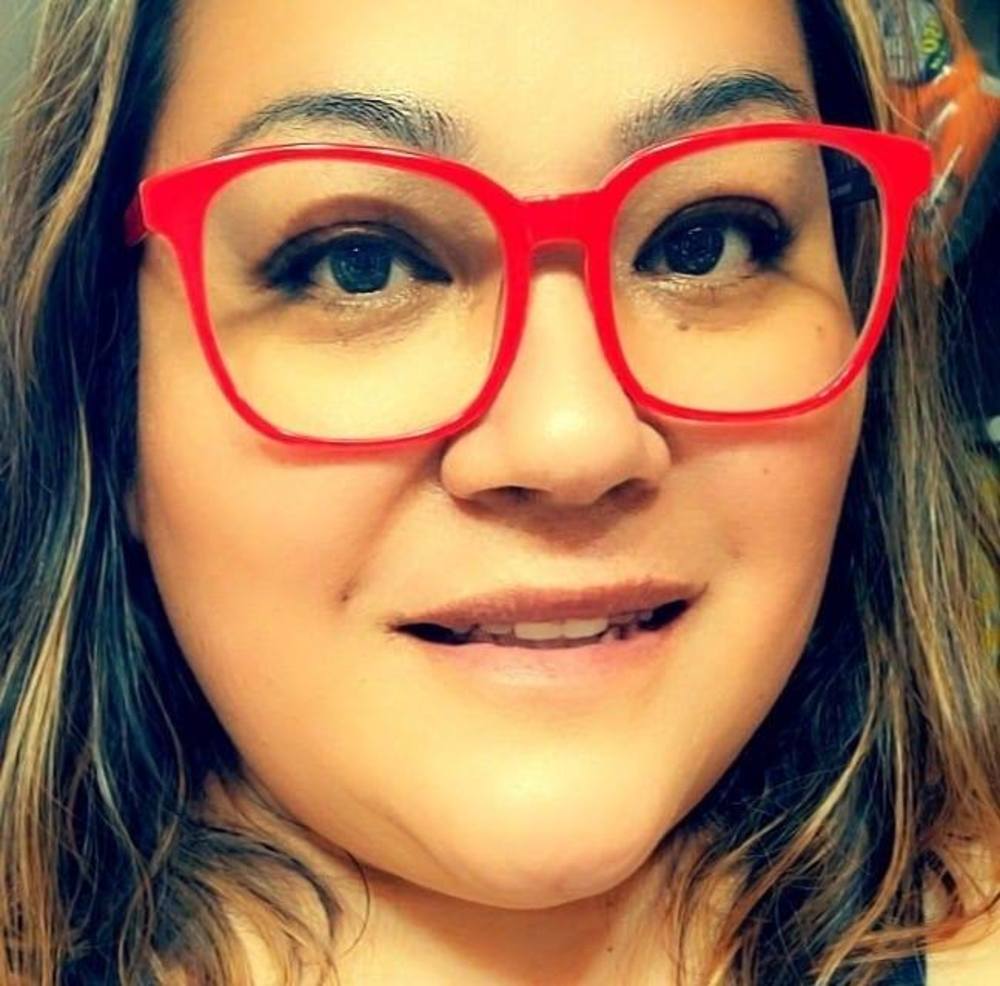 Meet your Posher, Angie